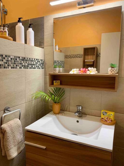 Villa Hoama Lodge Moorea Teavaro Екстер'єр фото